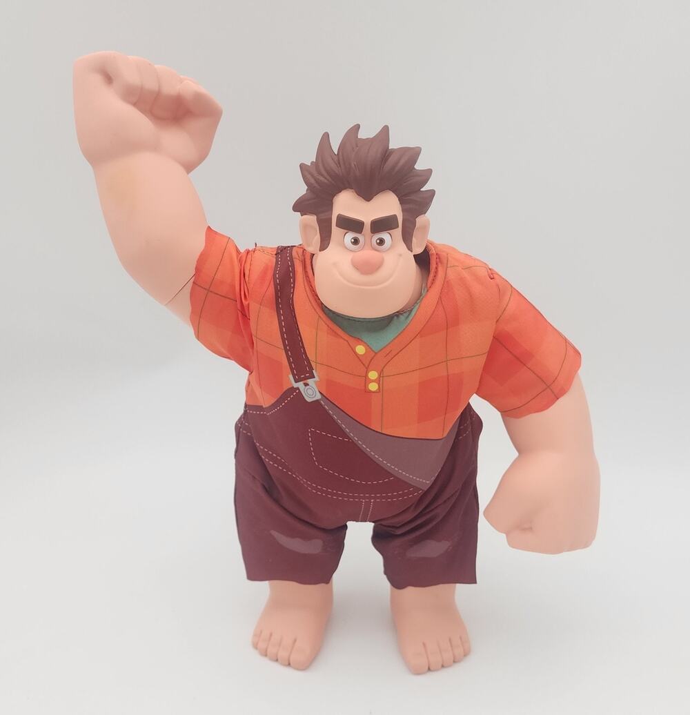 Disney Wreck it Ralph Talking Fist Pounding 12" Action Figure Doll Bandai Unused